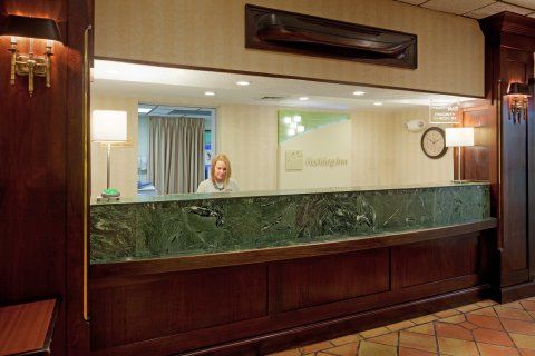 By Marriott Brunswick Area Bath