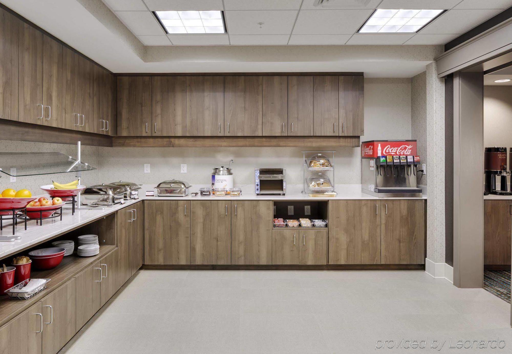 By Marriott Brunswick Area Hotel 3*